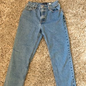 Vintage Gap High Waisted Mom Jean